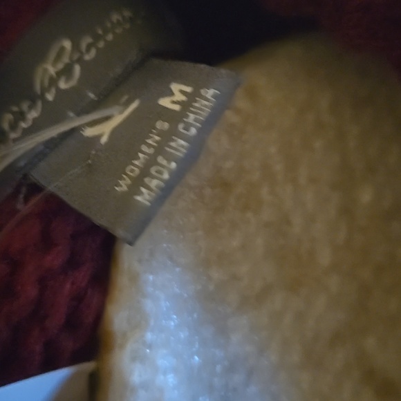 Nwt Eddie Bauer Sweater Size Medium - Picture 3 of 3